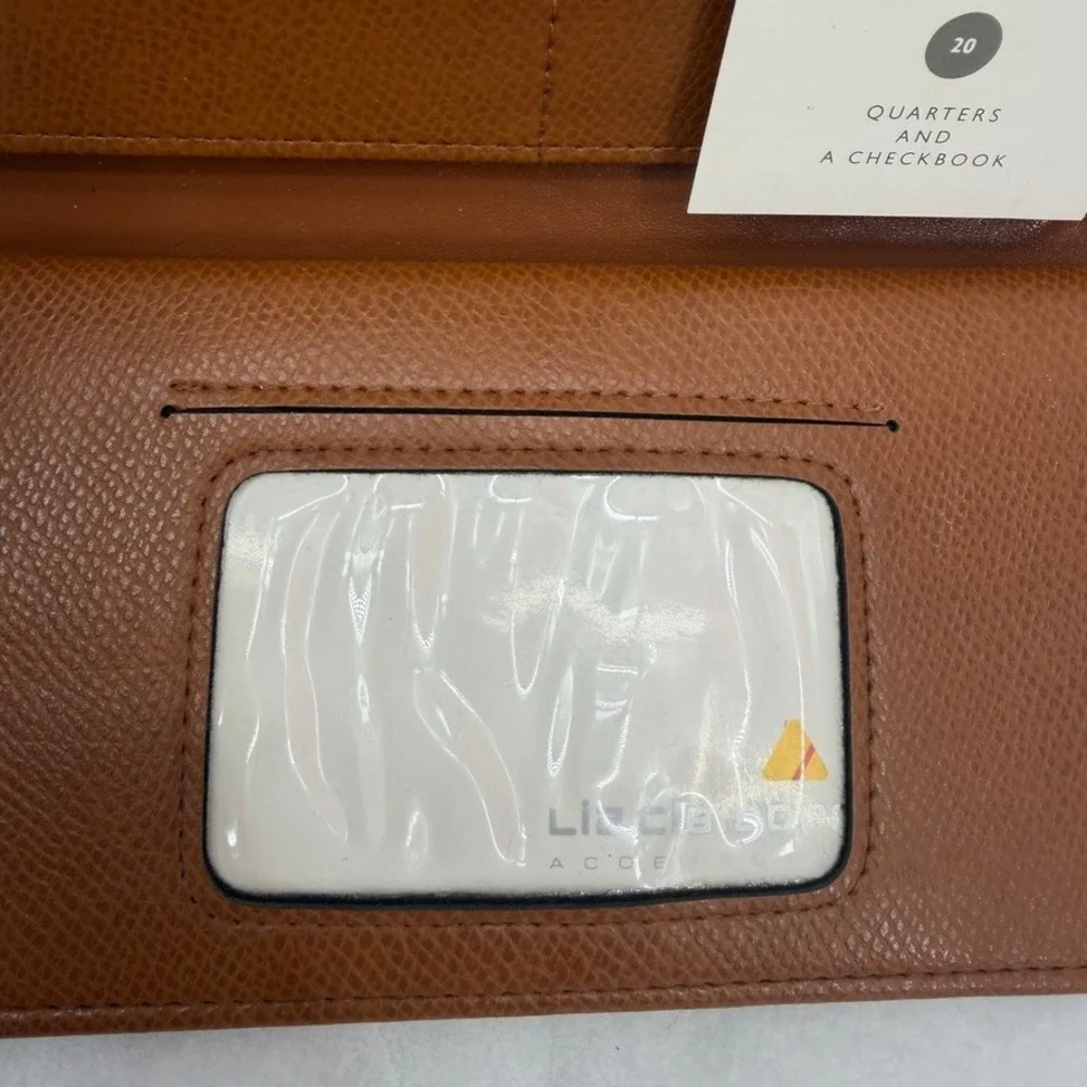 Liz Claiborne liz claiborne